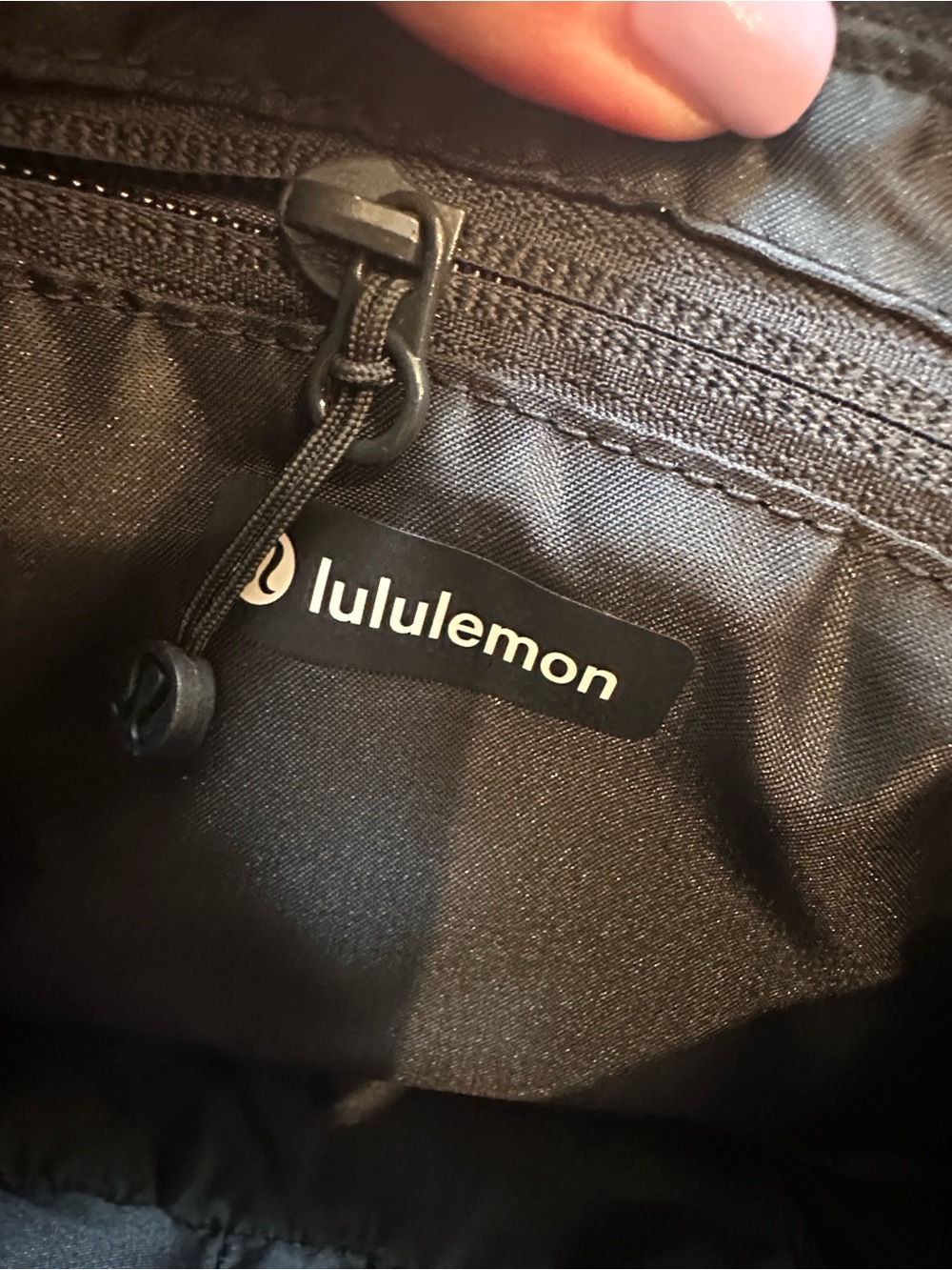 lululemon athletica City Essentials Small Shoulder Bag with Silver Logo Accent - Picture 7 of 13